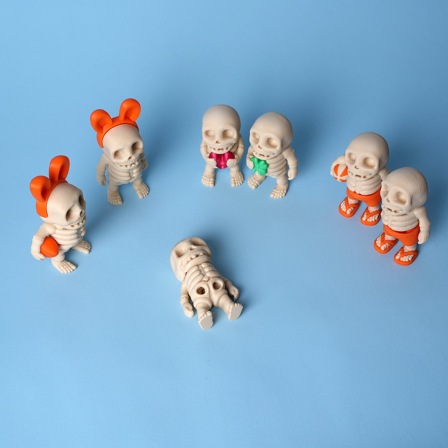 Wholesale 5pcs/pack 3D printed skull figurine office toy small ornaments popular fun creative ugly cute skull skeleton model